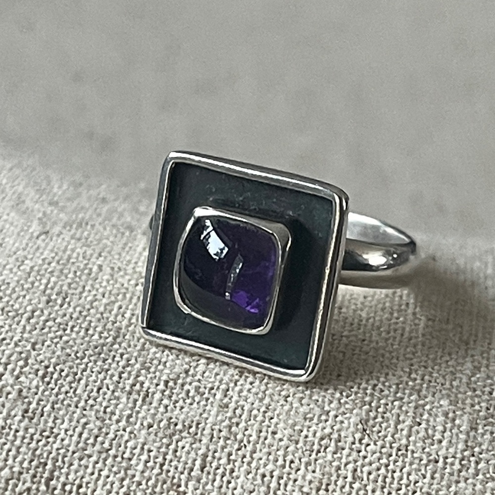 Vintage Amethyst Designer Ring one Size